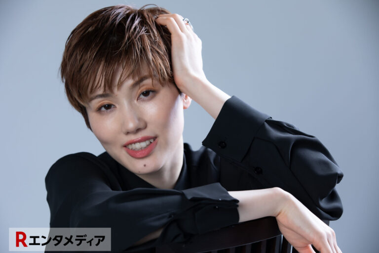 彩風咲奈がセレクト！宝塚歌劇おすすめ作品：インタビュー後編記事内の1枚中5番目の写真
